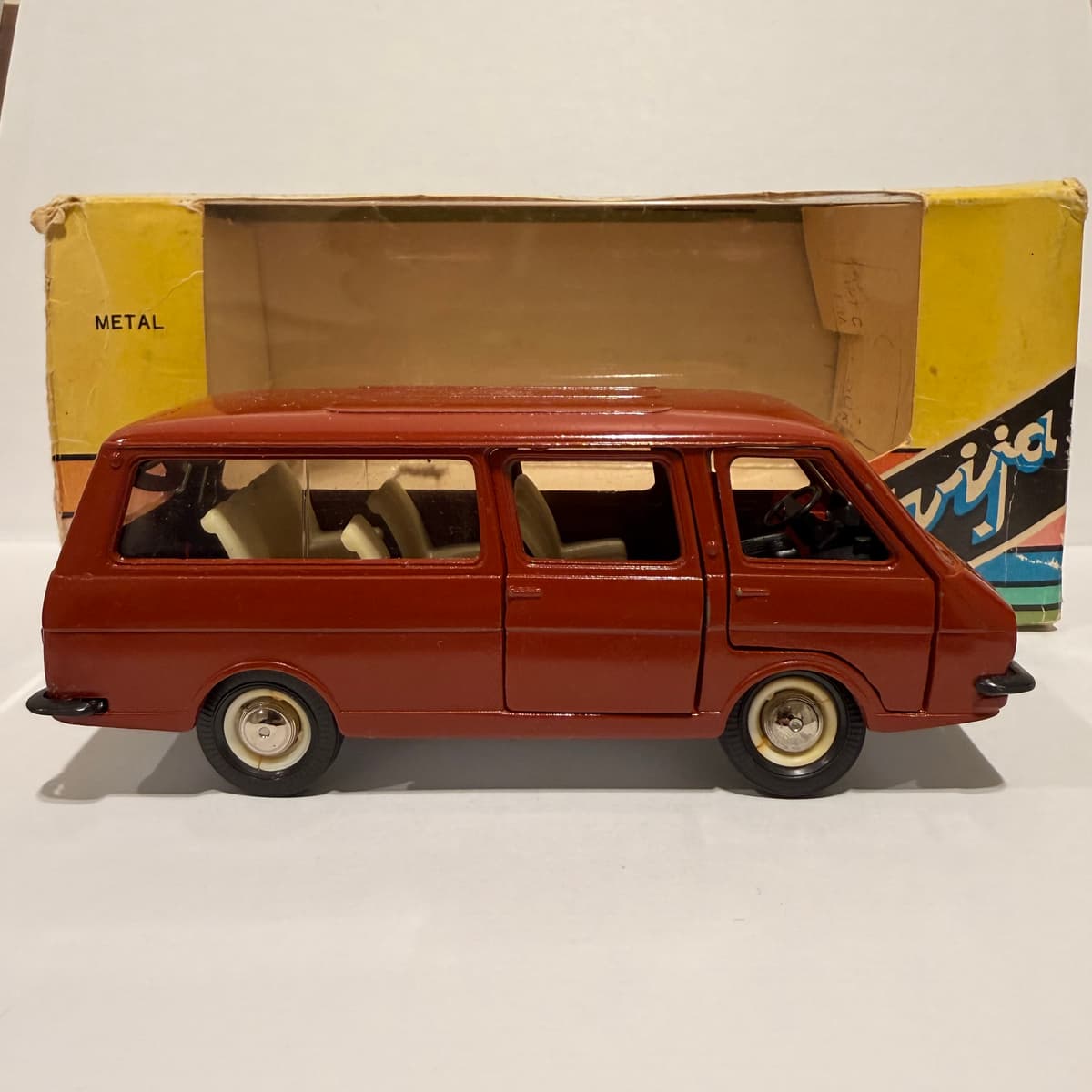 Raf 2203