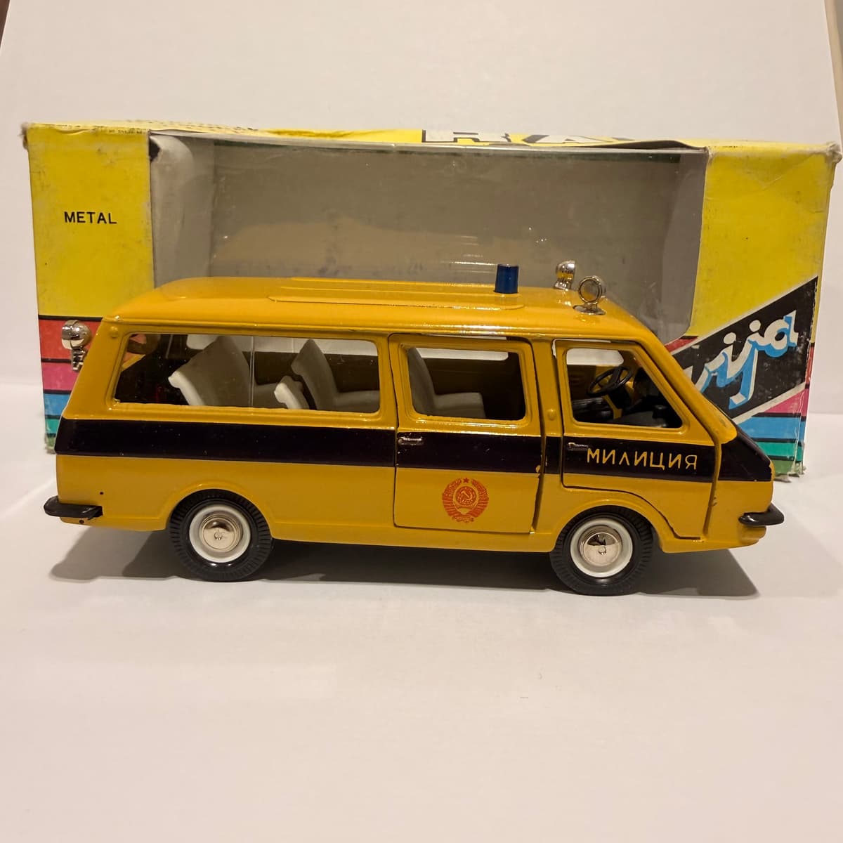 Raf 2203 Милиция